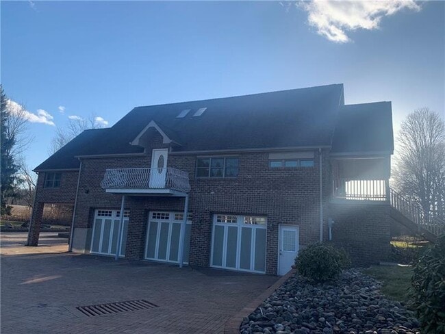 Foto del edificio - 900 Allegheny Ave