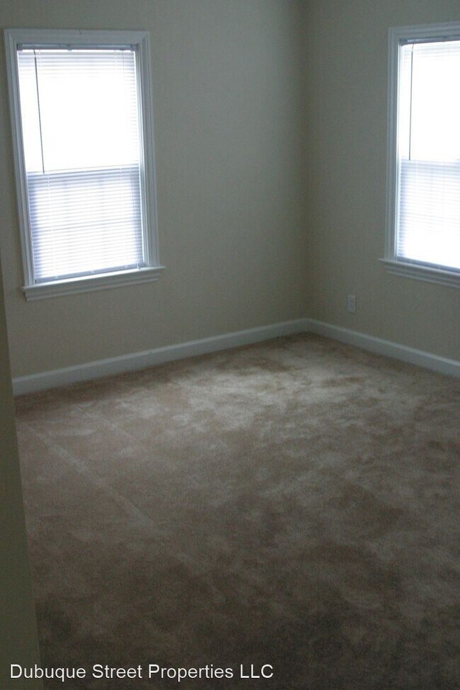 Foto del edificio - 2 br, 1 bath House - 1228 Loomis Ave