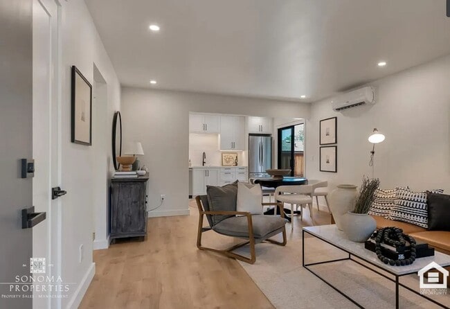 Building Photo - 530-534 3rd Street West
