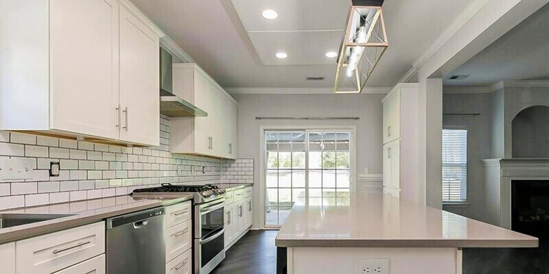 Primary Photo - Leah Meadow