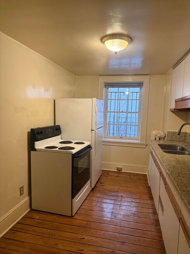 Foto del edificio - Charming apartment on Church St!