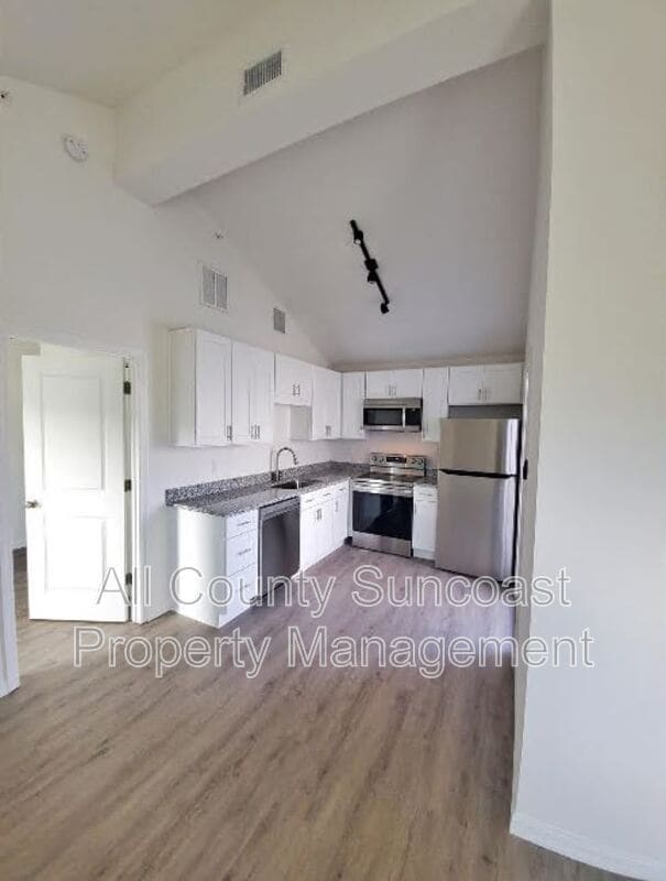 Building Photo - 1278 Jade Pl