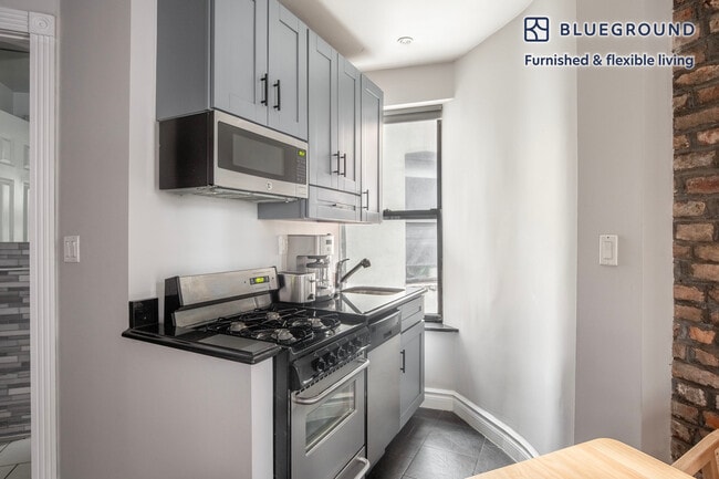 Foto del edificio - 232 Elizabeth St