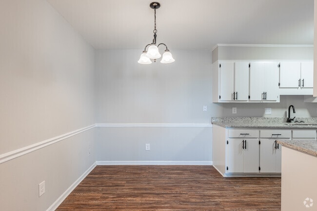 COMEDOR - Brickton Place