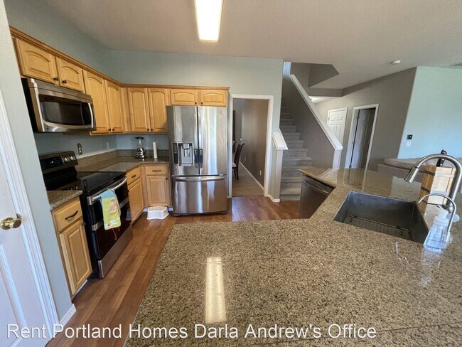 Building Photo - 3 br, 2.5 bath House - 5241 NW SKYCREST PKWY