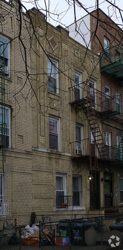 Primary Photo - 740 59th St