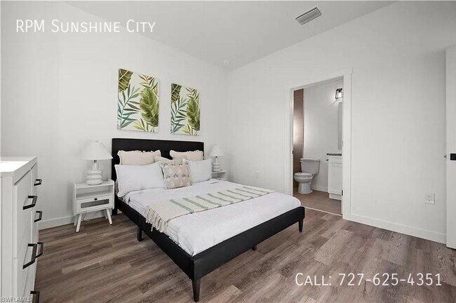 Foto del edificio - Modern Living Redefined: Luxury Duplexes i...