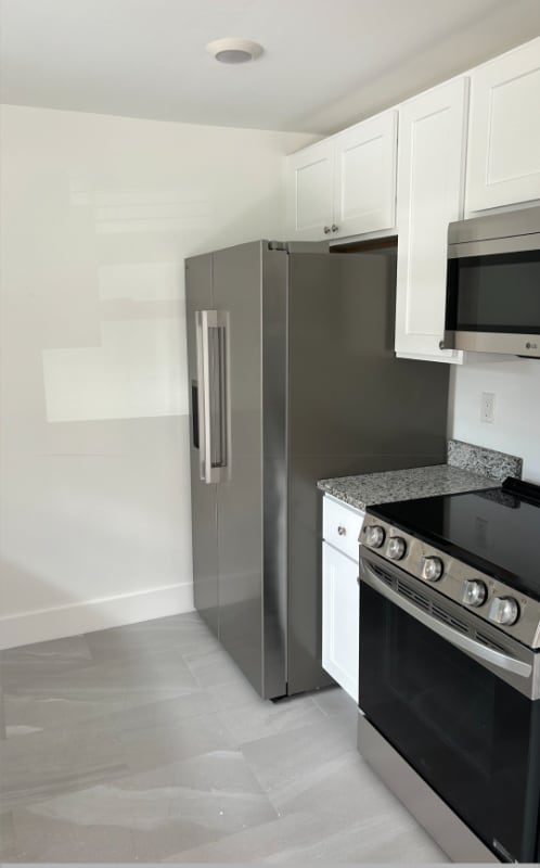 Building Photo - 0 Cocos