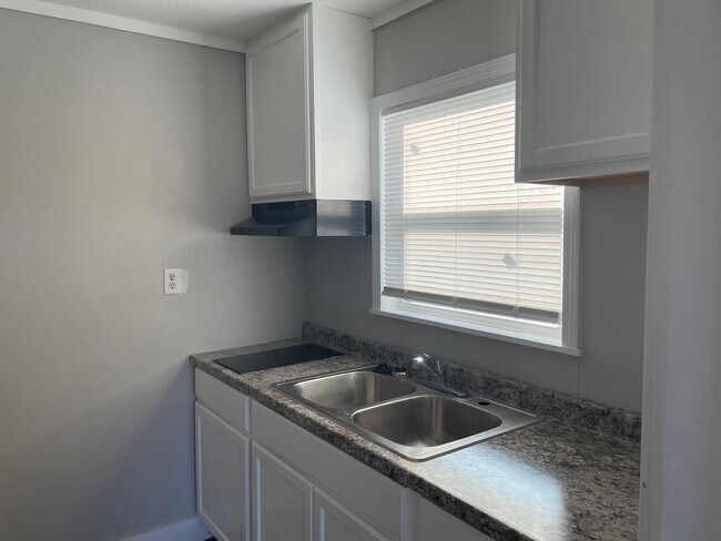 Foto del edificio - 1309 Fifth St