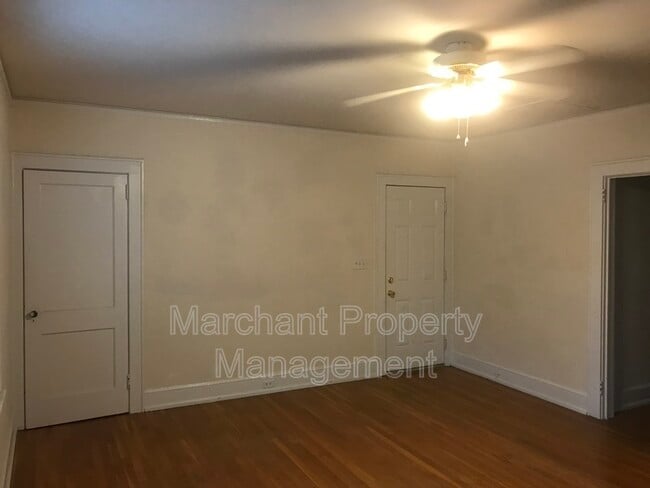 Building Photo - 607 Townes St