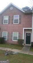 Building Photo - 8630 Thomas Rd