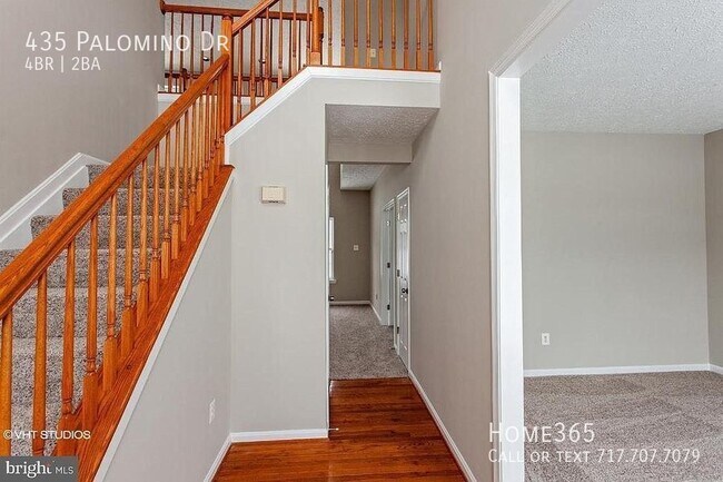 Building Photo - 4-bedroom house in York, PA!