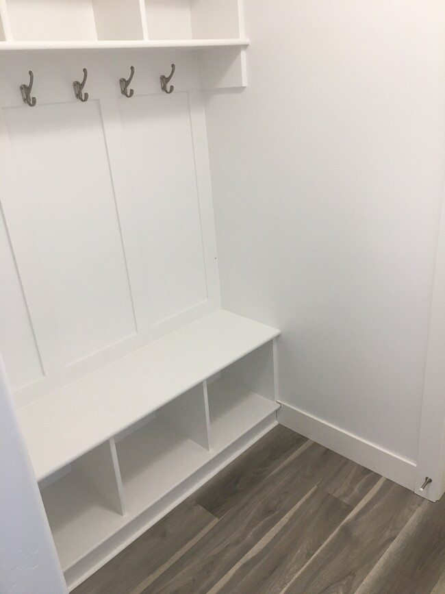 Building Photo - 2051 N 350 E