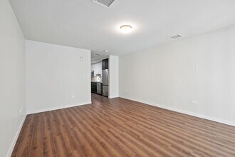 Interior Photo - The Baxter