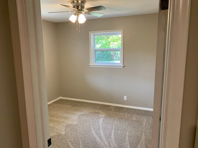 Foto del edificio - 3204 Wayside Dr