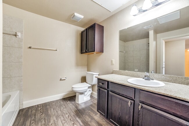 Building Photo - LUXE AT 1300