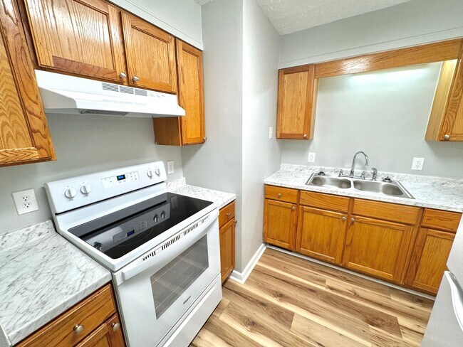 Building Photo - Statesville West - 3BR/1BA