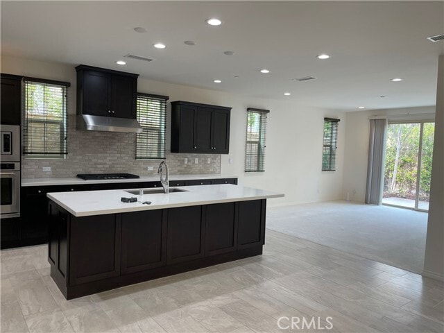 Building Photo - 143 Lost Hls