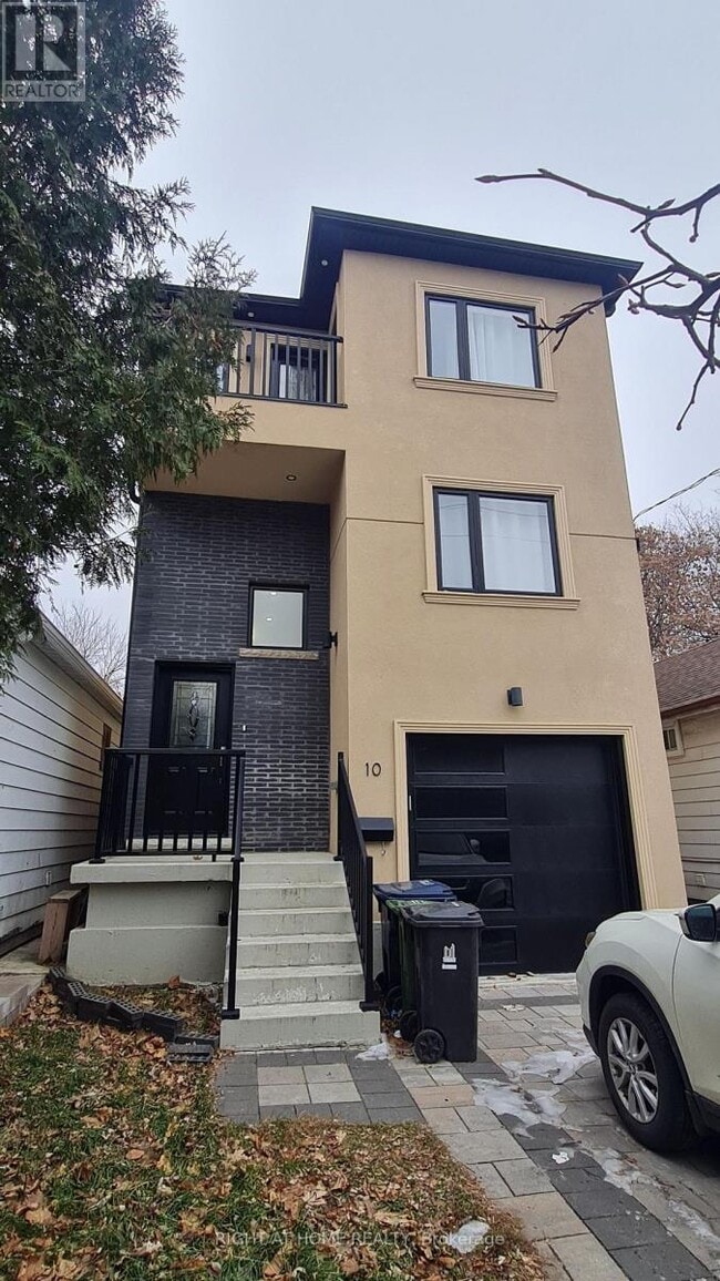 Building Photo - 10 Emmott Ave