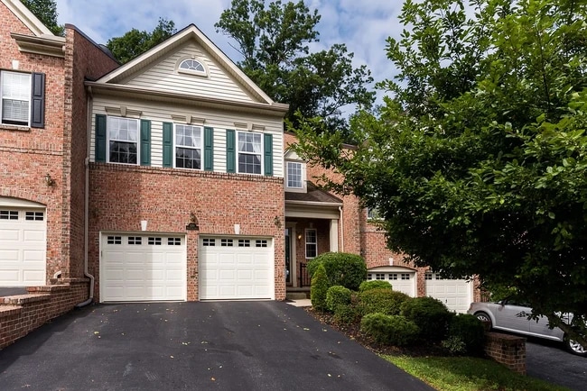 Building Photo - 1285 Brookstone Dr