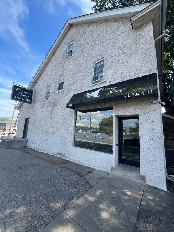 Foto del edificio - 6550 Market St