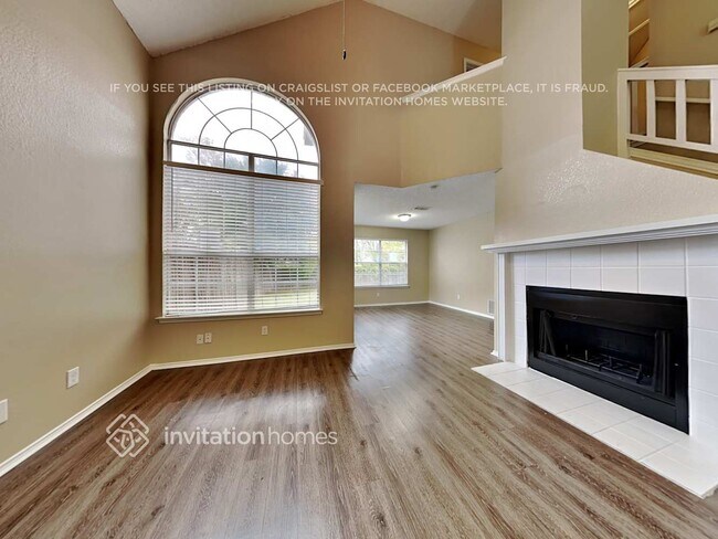 Foto del edificio - 2207 Bennington Dr