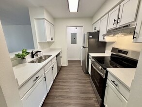 Crown Ridge Apartments