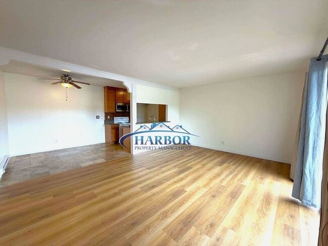 Foto del edificio - 23308 Marigold Ave