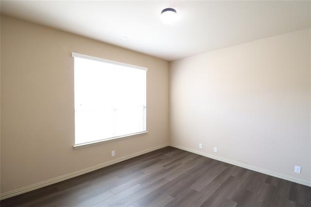 Foto del edificio - 2155 Mcparland Ct