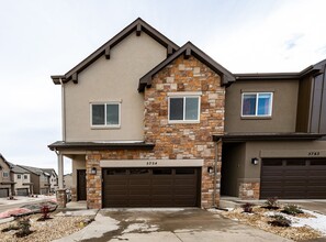 Building Photo - 5778 Villa Lorenzo Dr