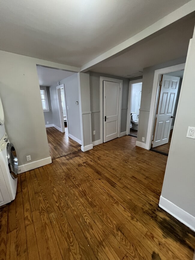 Foto del edificio - 3 Elmwood Ave