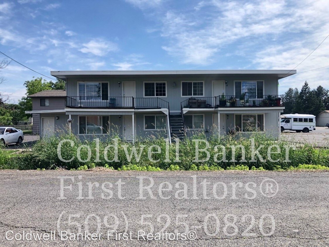 1005 SW Puff Ln, College Place, WA 99324 Room for Rent in College