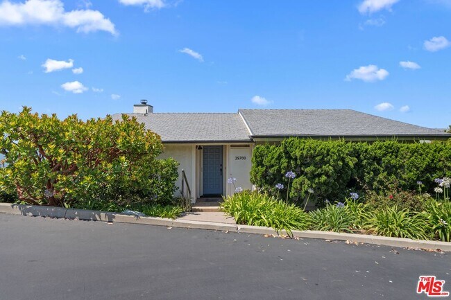 Building Photo - 29700 Zuma Bay Way