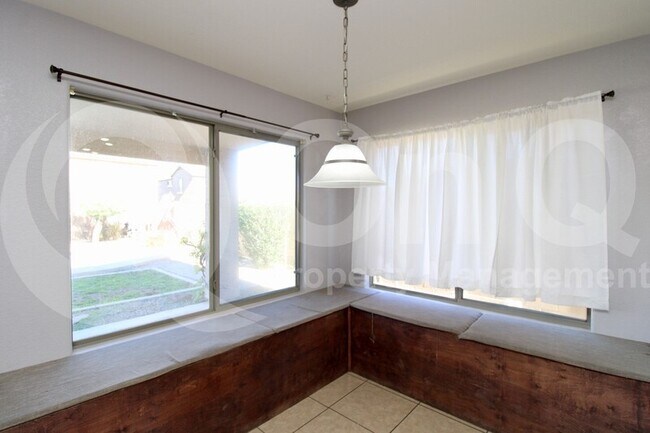 Building Photo - 76 W Corriente Ct