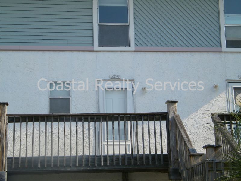 Primary Photo - 372 Bluefish Dr