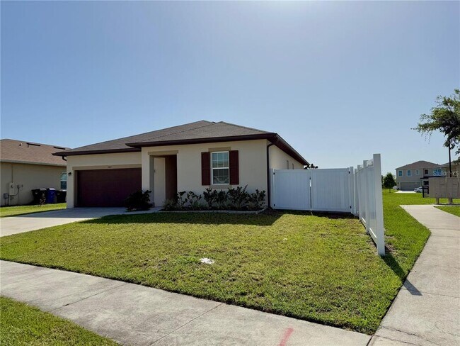 Building Photo - 1685 Gentle Breeze Dr