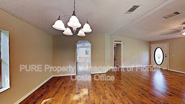 Building Photo - 2425 NE 115th Ave.