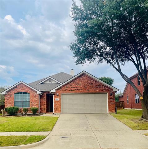 Foto principal - 8416 Sonnet Dr