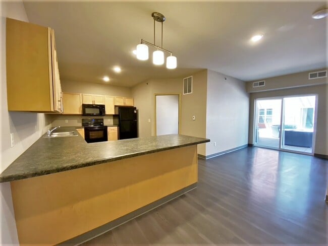 Aguilera Apartments La Crosse Wi Apartments Com