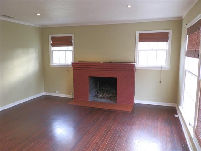 Building Photo - 8902 San Benito Way