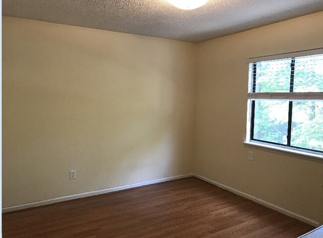 Foto del edificio - Cedarwood, 1304