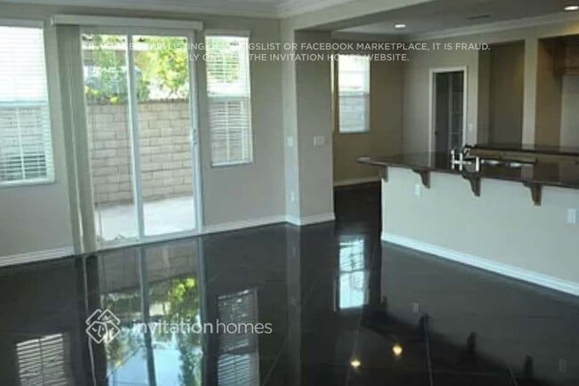Foto del edificio - 2847 Breezy Meadow Ln