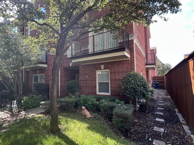 Foto del edificio - 3473 Howell St