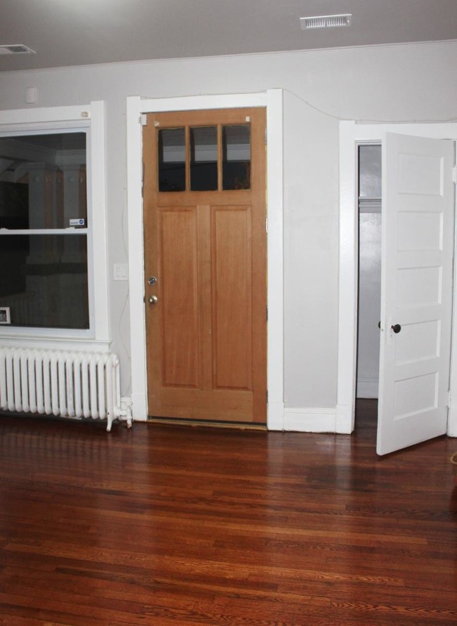 Front entrance/living room with coat closet - 2603 12th St NE