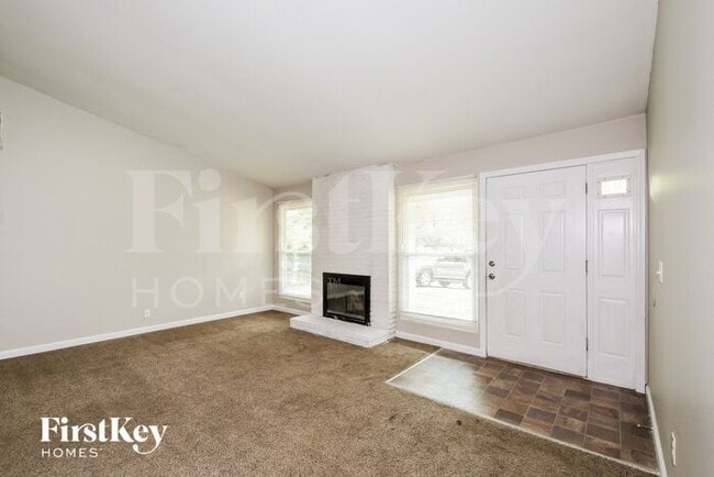 Building Photo - 340 Allen Dr