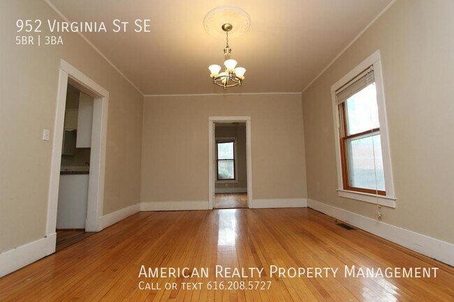 Foto del edificio - 952 Virginia St SE
