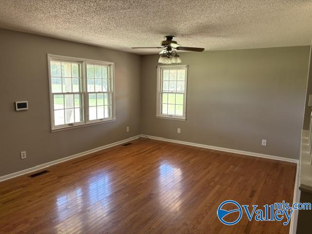 Foto del edificio - 21079 Old Elkmont Rd