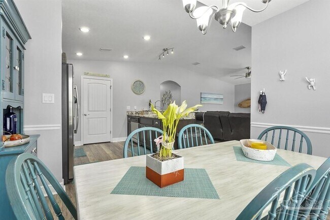 Foto del edificio - 275 Cottage View Dr