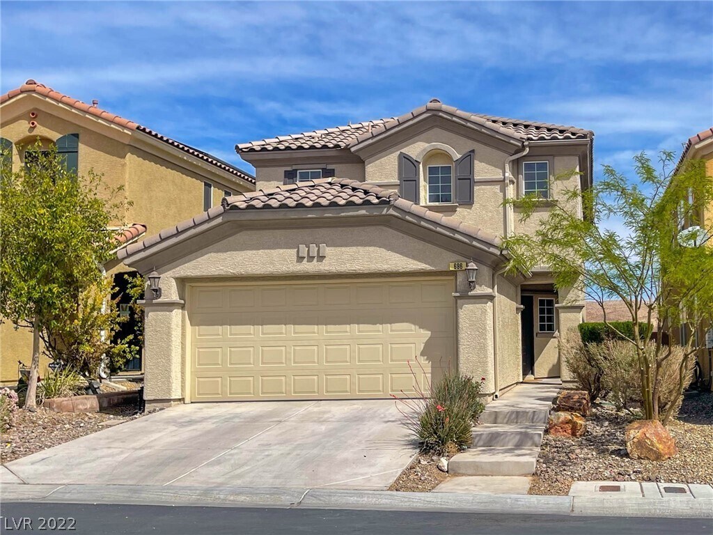 Foto principal - 696 Chepstow Ave