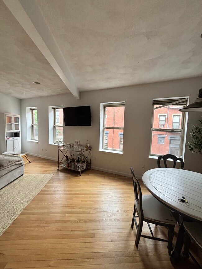 Sala de estar - 378 North St